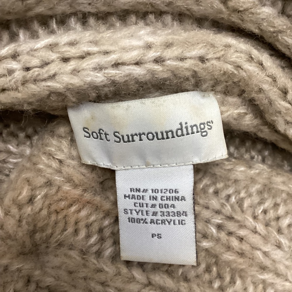 Soft Surroundings Petite Oatmeal Cable Knit Buckle Neck Cardigan Sweater PS - Picture 4 of 7